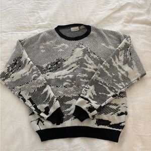 Black and White Mountain Crewneck Sweater